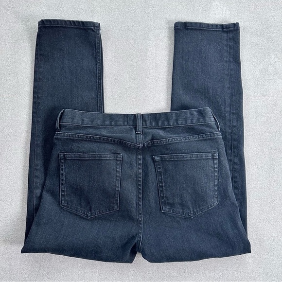 Everlane Black Straight Leg Jeans. Size 28 Regular. - Picture 4 of 9